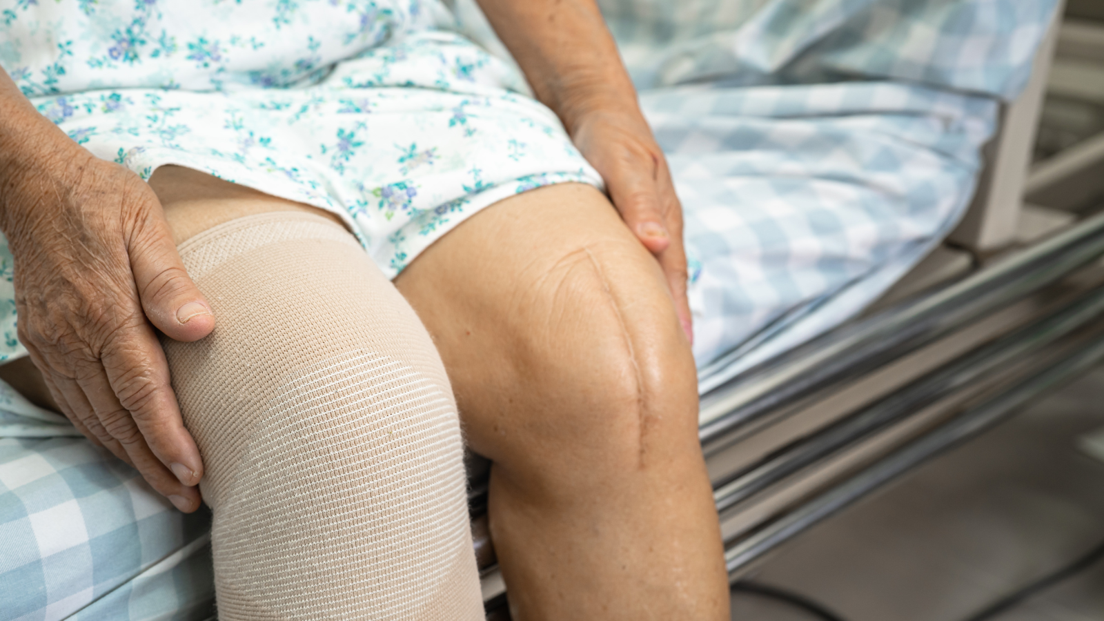 כאבי רגליים בגיל השלישי